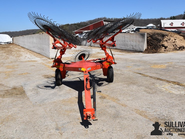 2011-kuhn-sr112-image-2