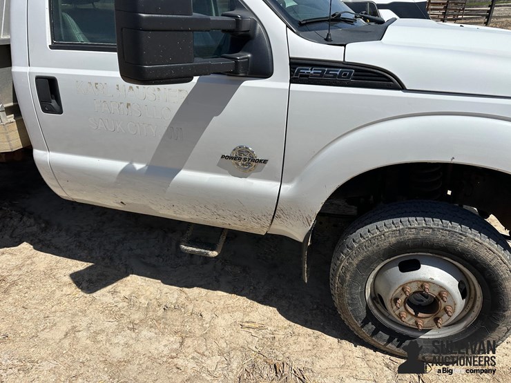 2012-ford-f350-xl-image-15