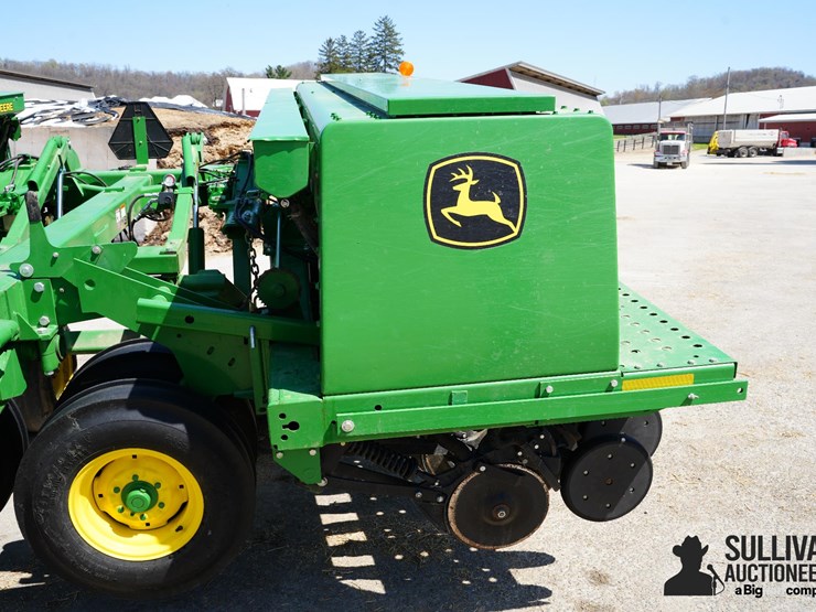 2015-john-deere-455-image-13