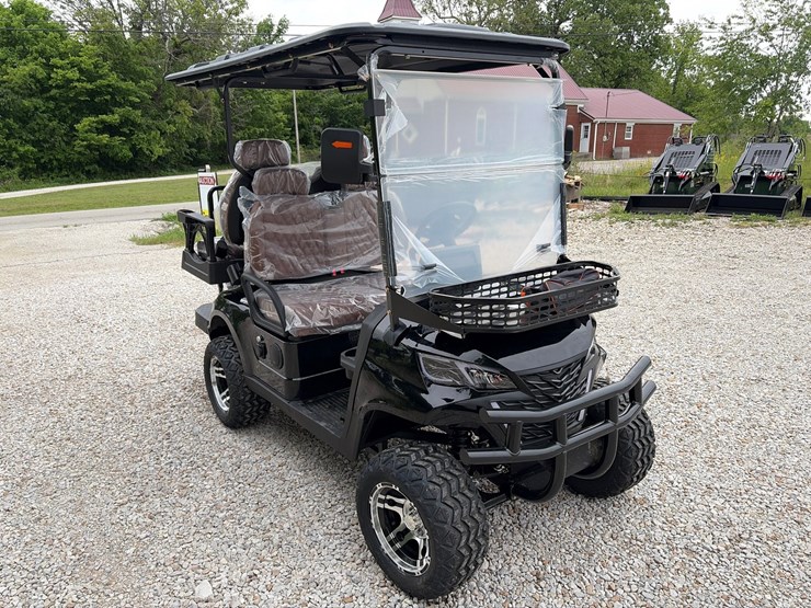 #302-•-unused-2026-sdlgc80-electric-golf-cart-image-3