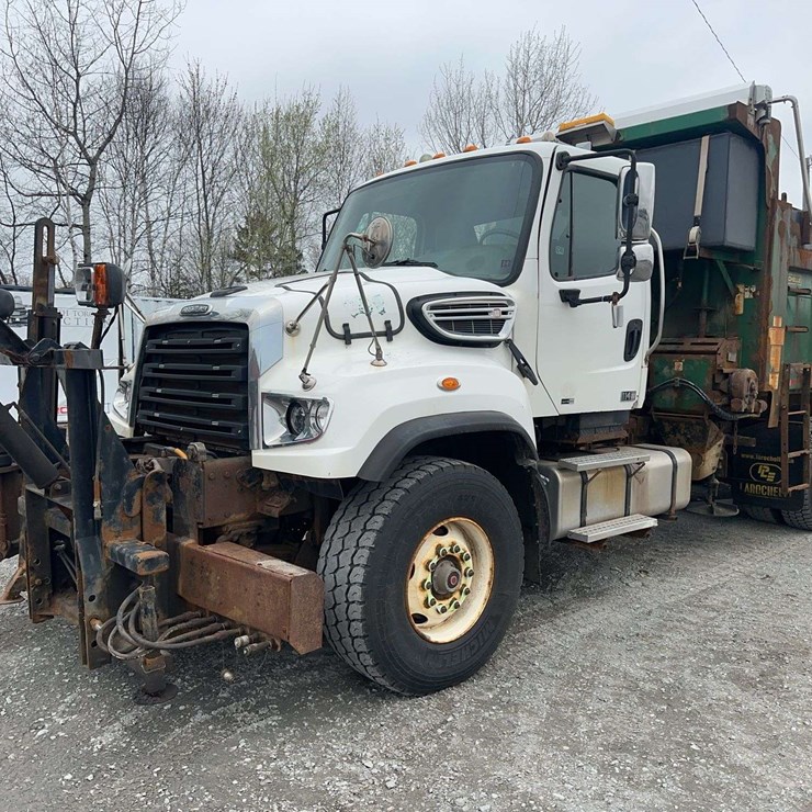 2015 FREIGHTLINER 114SD
