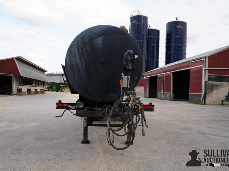 2002-garden-state-32.5'-t/a-liquid-manure-trailer-w/n-tech-5000-tank-image-2