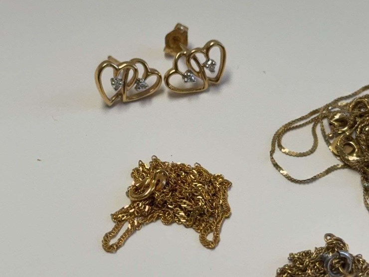 5.7-grams-of-14kt-gold-image-2