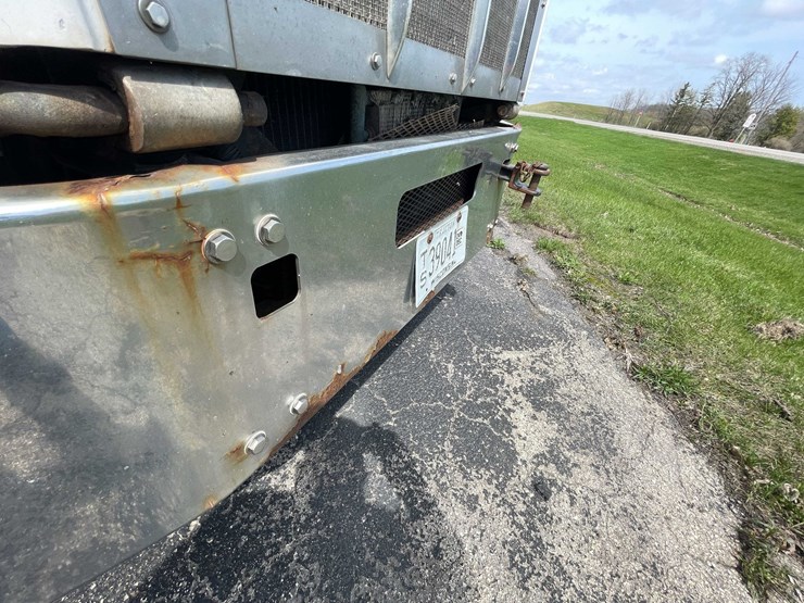 1997-kenworth-t800-image-12