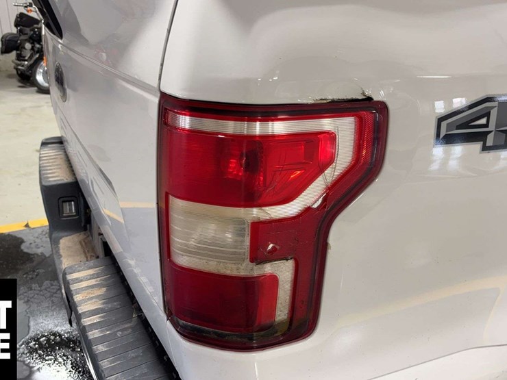 2020-ford-8-ft-image-28