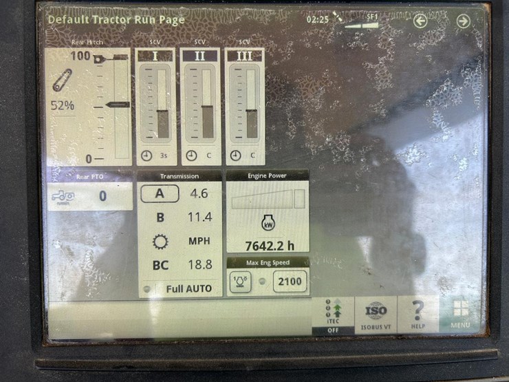 2018-john-deere-6215r-image-30