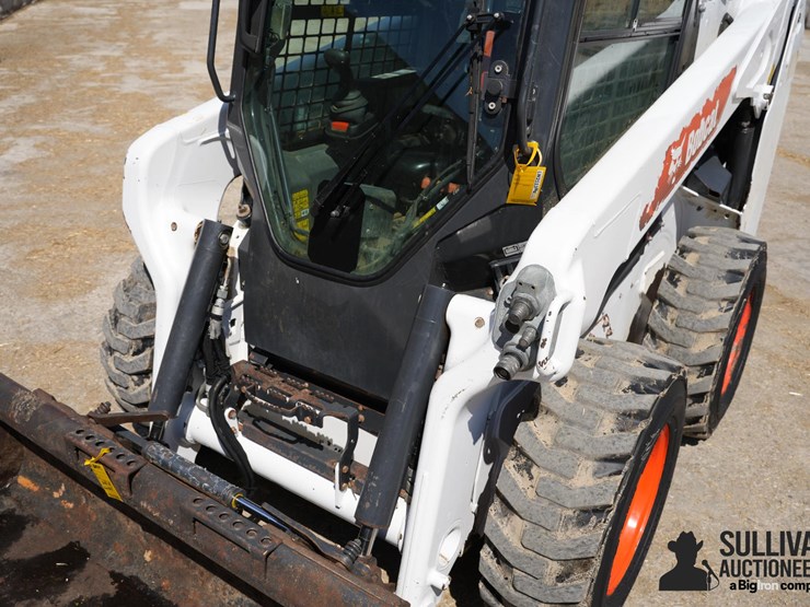 2023-bobcat-s62-image-13