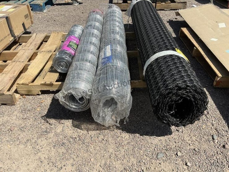 pallet-of-asst-galvanized-&-plastic-fencing-image-5