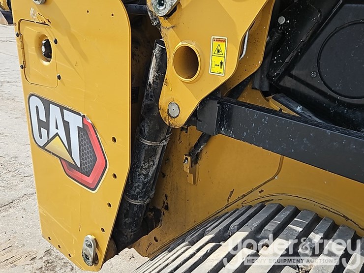 caterpillar-255-image-12