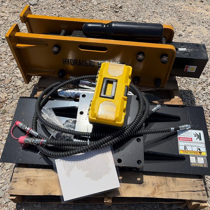 #515 • Unused Wolverine ZW-750 Skid Steer Concrete Breaker