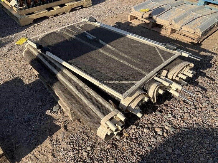 pallet-of-mesh-fencing-image-1