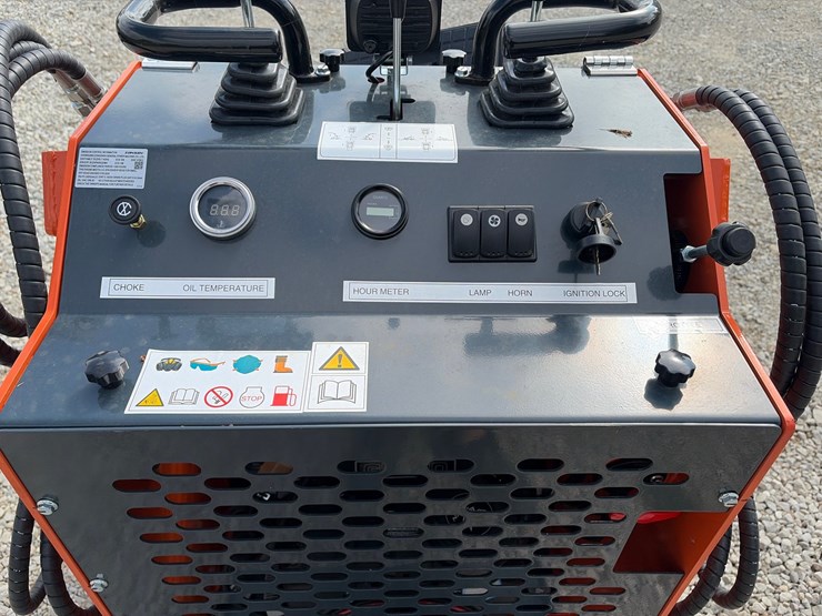 #213-•-unused-2026-ats-t460-mini-skid-steer-loader-image-5