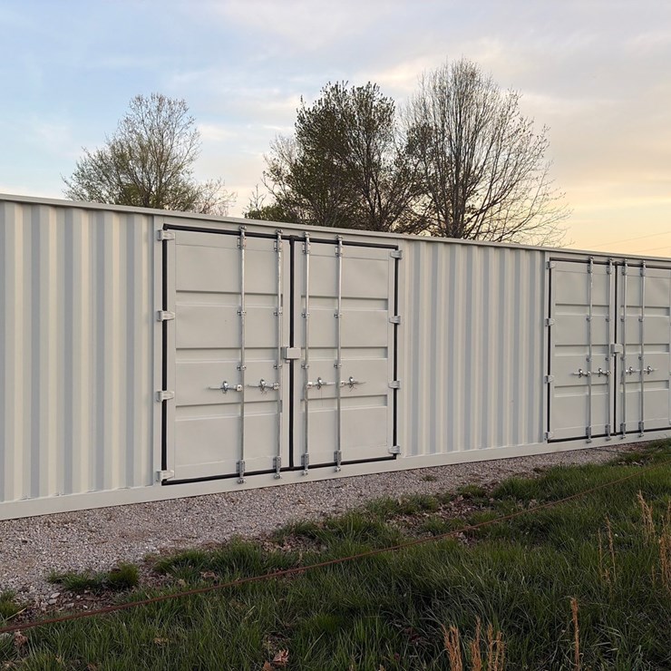 #100 • 40’ container