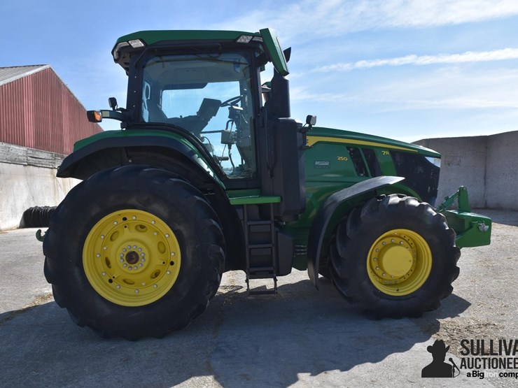 2022-john-deere-7r-250-image-4