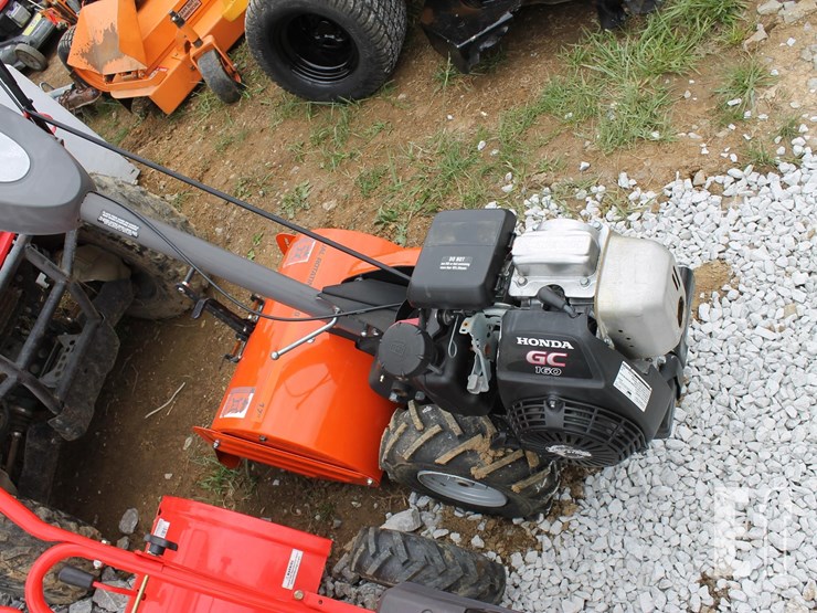 husqvarna-rear-tine-tiller-image-3