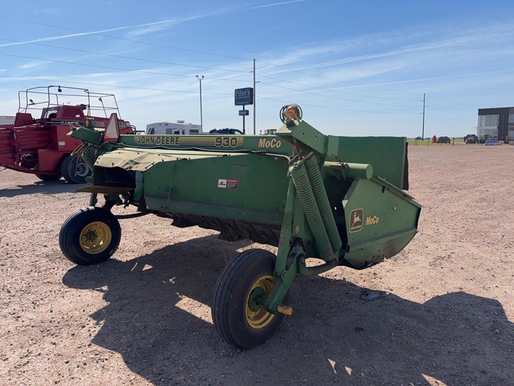 john-deere-930-image-9