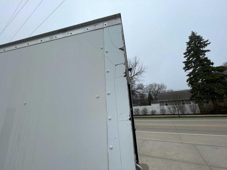 2017-ford-e450-image-28