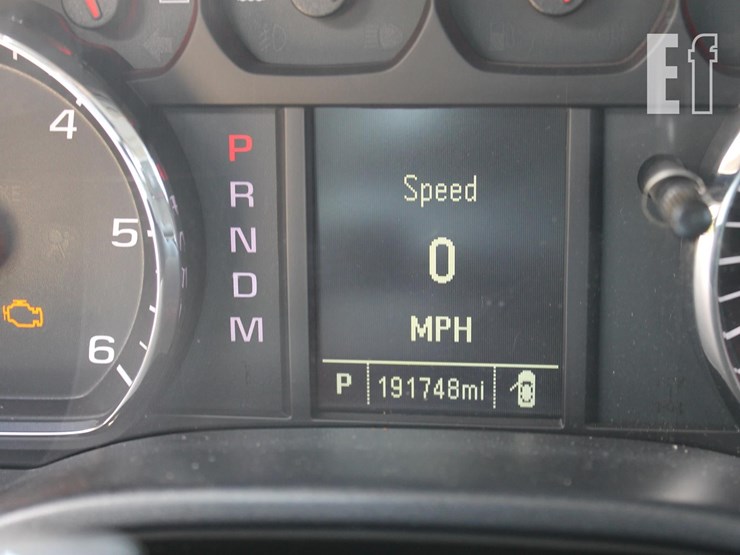 2016-chevrolet-silverado-1500-image-9