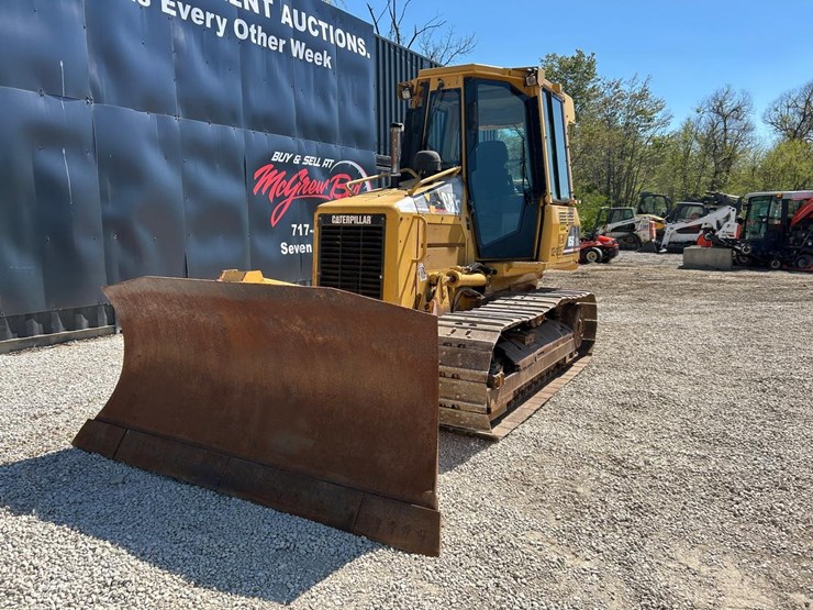 caterpillar-d5g-xl-image-8