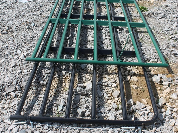 16'-gate-6495-image-2