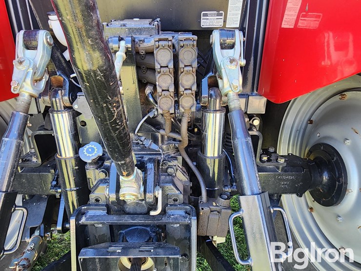 2013-case-ih-maxxum-110-image-11