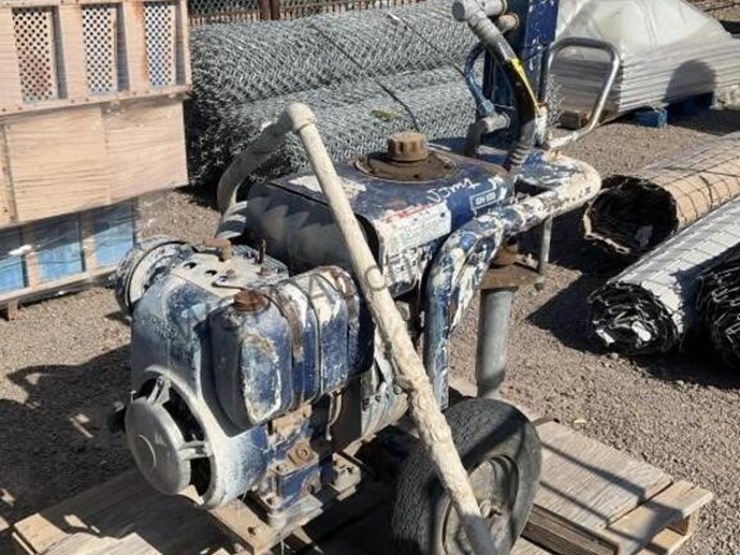 graco-gh533-gas-powered-paint-sprayer-image-4
