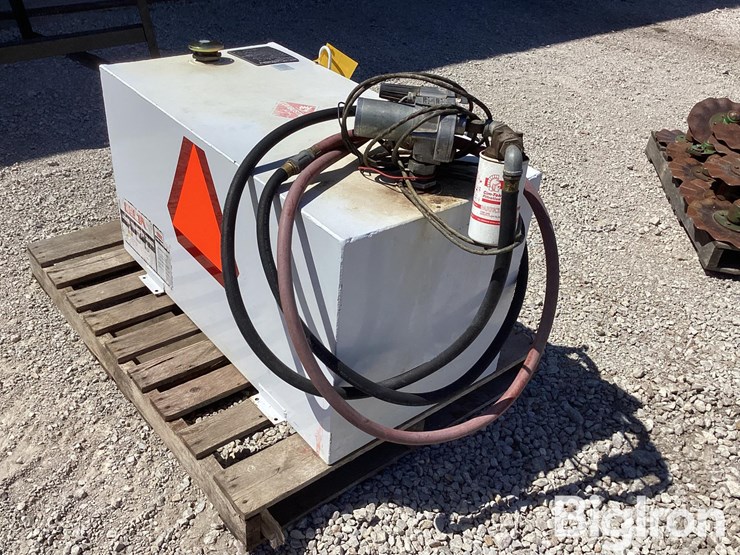 delta-100-gal-portable-fuel-tank-w/-pump-image-1