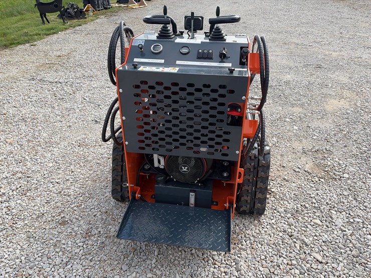 #213-•-unused-2026-ats-t460-mini-skid-steer-loader-image-2