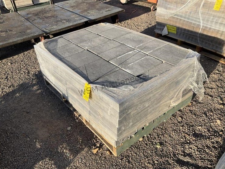 pallet-of-stone-pavers-image-1