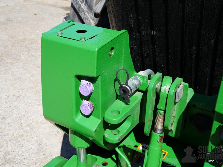 2023-john-deere-8r-340-image-13