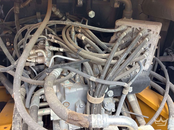 2019-deere-210g-image-20