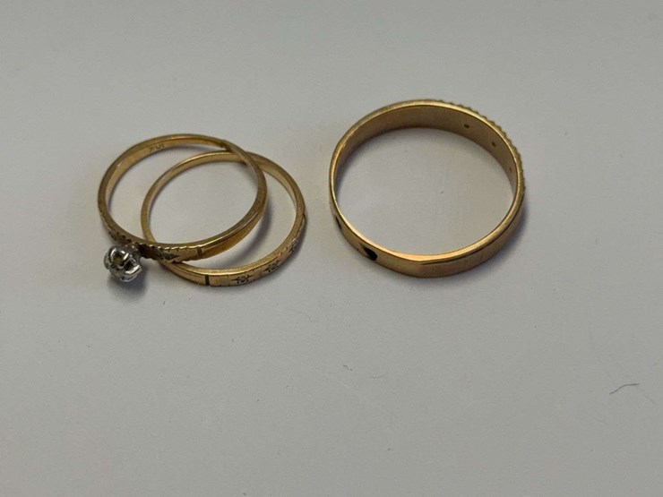 5.4-grams-of-10kt-gold-image-2