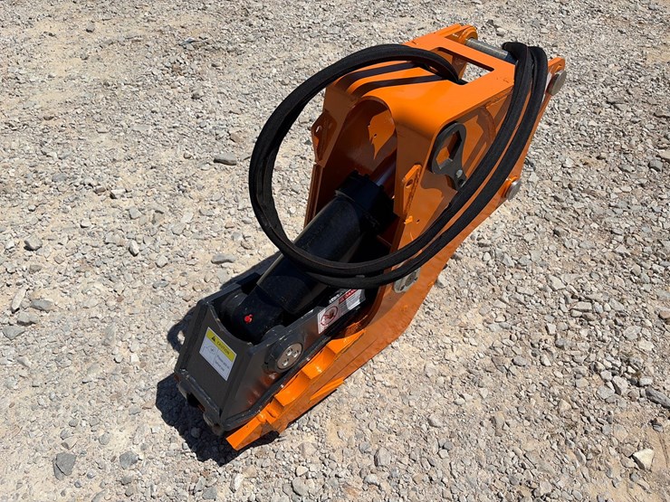 #513-•-unused-wolverine-hydraulic-excavator-clamp-image-1