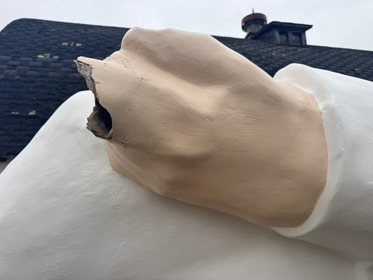 #9000-•-happy-chef-statue-(elk-river,-mn)-image-28