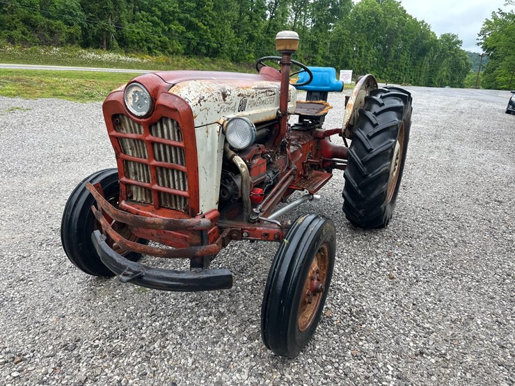 ford-801-image-2