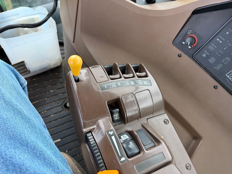 john-deere-9220-image-21