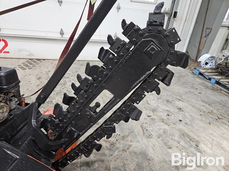 ditch-witch-1230h-image-20