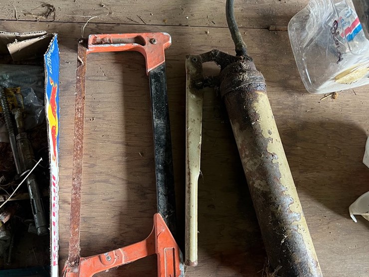 #9638-•-hack-saws,-grease-gun,-funnels,-and-misc.-image-3