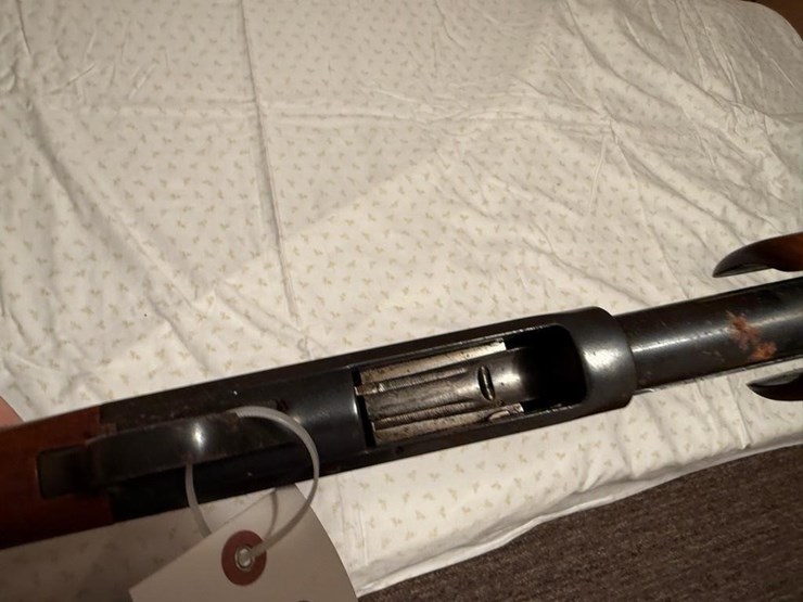 ithaca-mdl.37s-12ga-shotgun-image-8