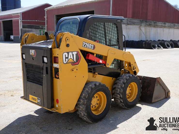 2023-caterpillar-226d3-image-5