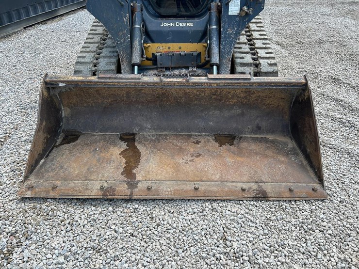 2019-deere-325g-image-9