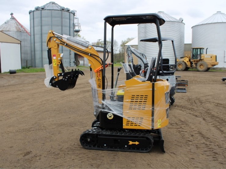 #8074-•-rt15r-mini-excavator-image-5