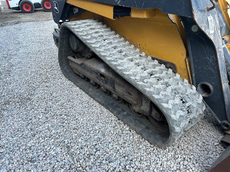 deere-333e-image-12