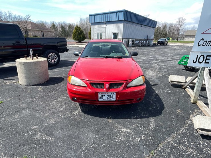 #498-•-2004-pontiac-grand-am-(has-wi-title)-(denmark,-wi)-image-2