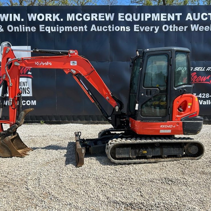 2021 KUBOTA KX040-4
