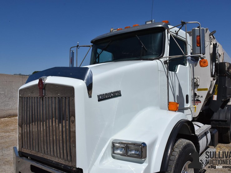 2008-kenworth-t800-image-9