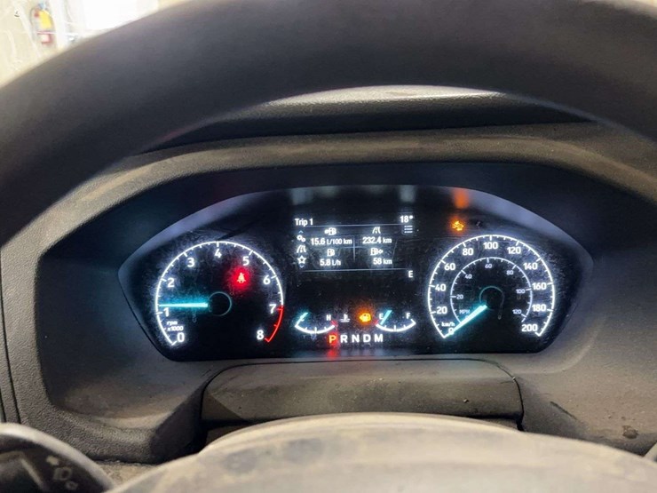 2020-ford-transit-image-13