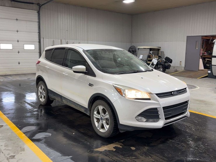 2014-ford-escape-se-image-7