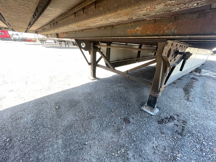 #308-•-2014-wabash-semi-trailer-(has-wi-title)-(denmark,-wi)-image-9