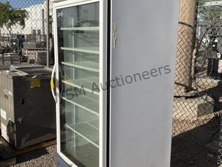 true-commercial-refrigerator-image-1